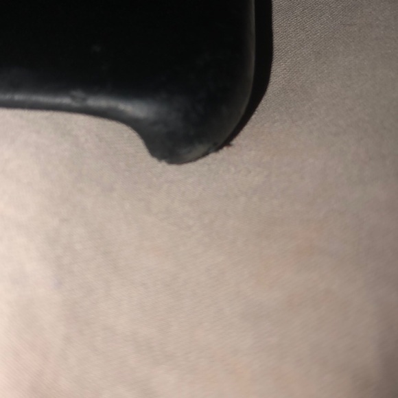 iPhone 8 Plus Apple Leather Black Case - Picture 2 of 3